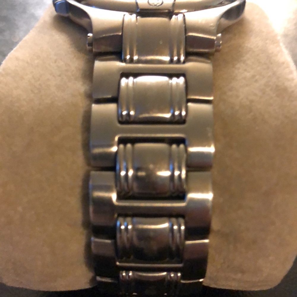 Gucci 9040M - Picture 2 of 3